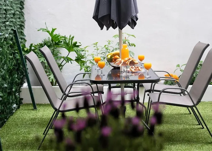 Lux Garden Apartment Near Acropolis In The Heart Of Athens