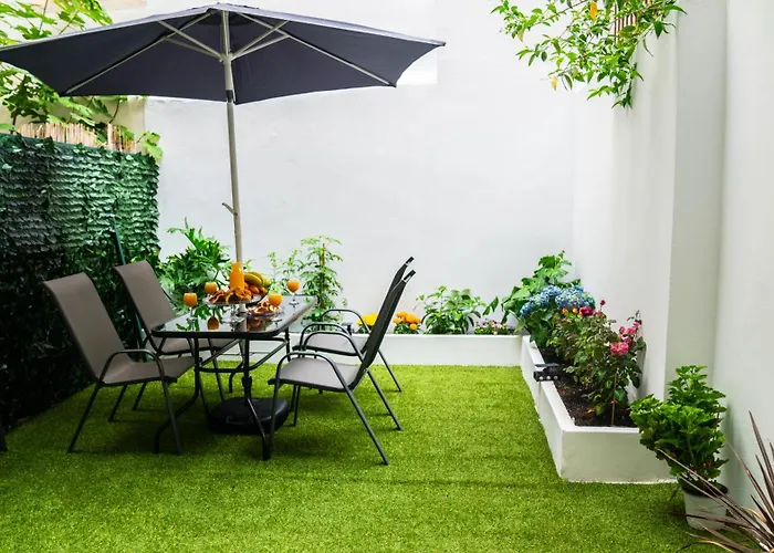 Lux Garden Apartment Near Acropolis In The Heart Of Athens
