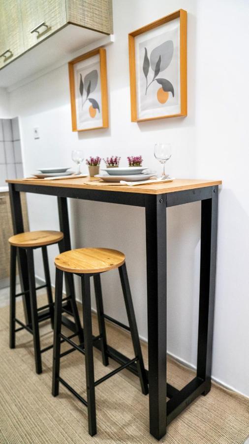 Lux Garden Near Acropolis In The Heart Of Apartment Athens